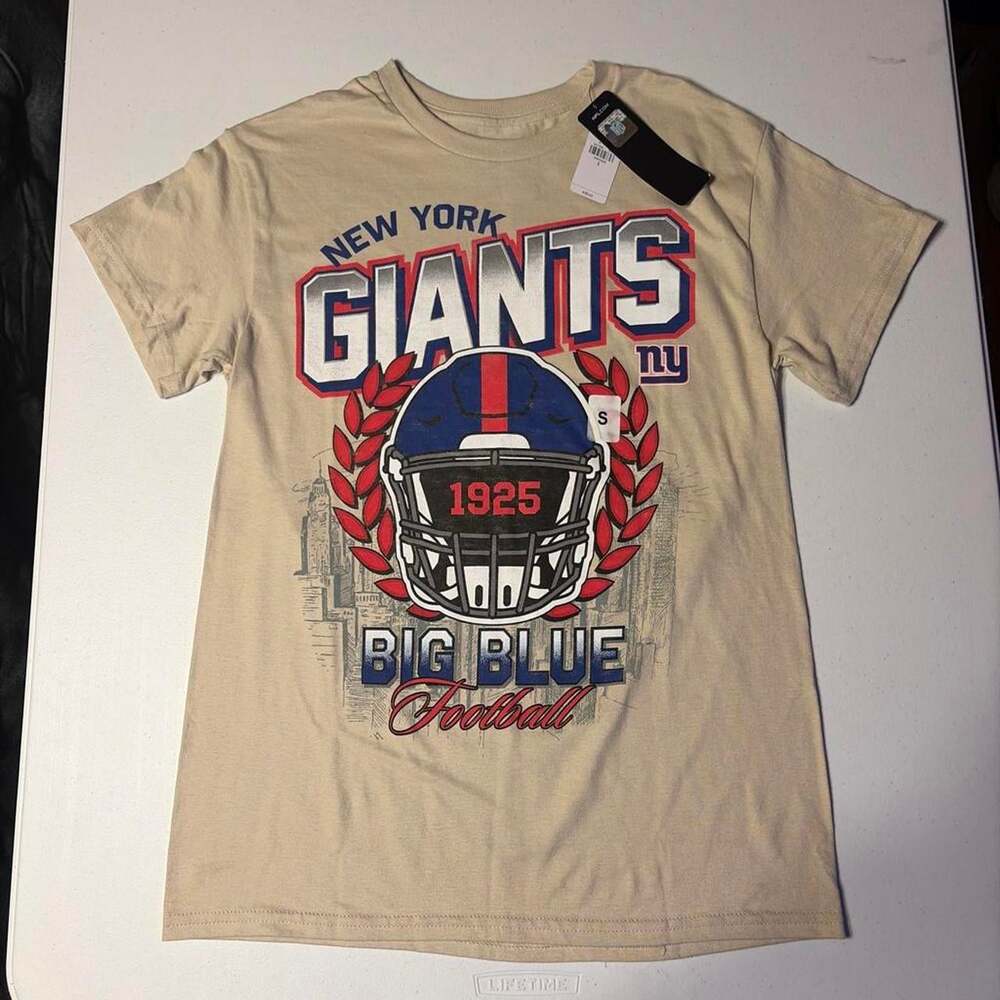 NFL Men's Tan and Cream T-shirt